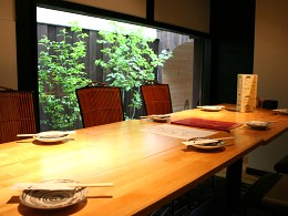 �F�J �J�`�h�L �P�e��