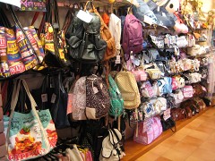 �㗢�@�t�@�b�V�����G�݁@�p�X�e���@�X��