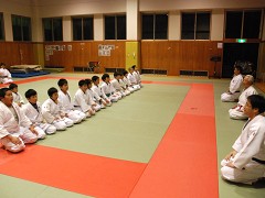 NPO�@�l�s�i�N���_���N���u�@�����ʐ^